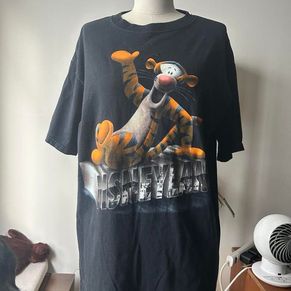 Disney Men's Black T-shirt